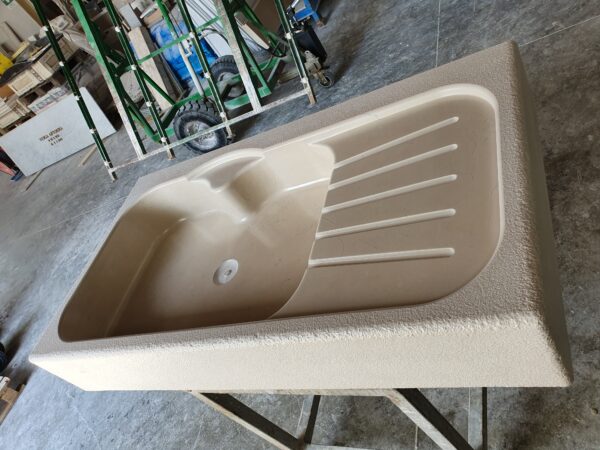 Lavello in marmo e pietra per cucina Modello 1 fonte e sgocciolatoio