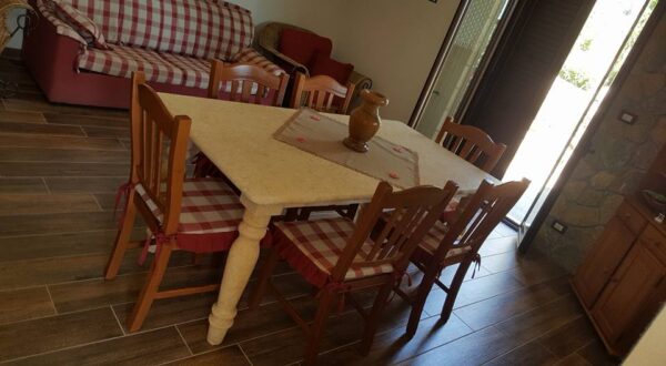 462902660_2489517301234085_5996078826312848809_n tavolo da pranzo in marmo